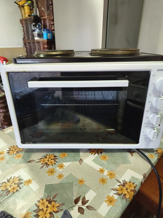 Vând cuptor electric cu plită perfect funcționale!