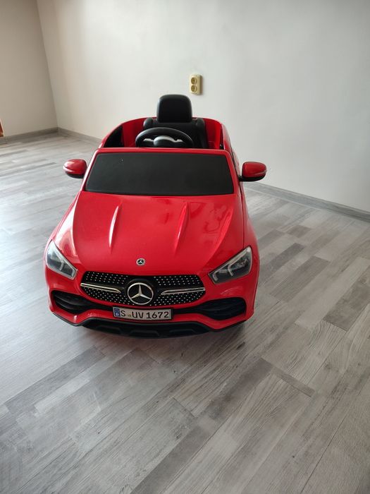 Mercedes gle mașinuță pentru copii