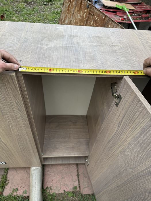 Corpuri Cusete vestiar