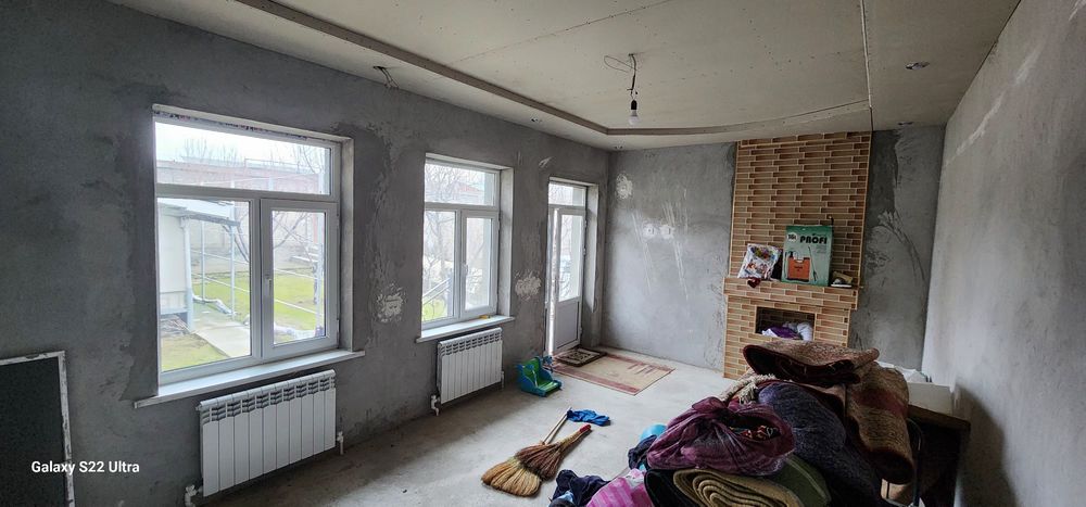 Срочна Назарбек Обод махалла  текстил 6 сотих шинамгина ховли сотилади