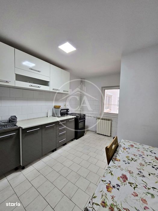Apartament cu 4 camere de închiriat în zona Decebal, Oradea
