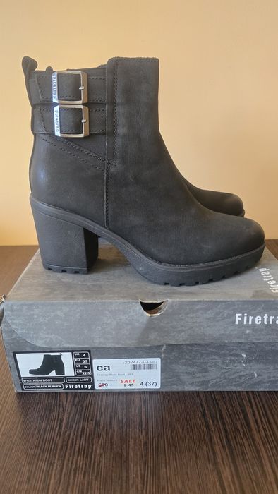 Ghete / botine Firetrap UK, mult sub prețul reprz , doar 36