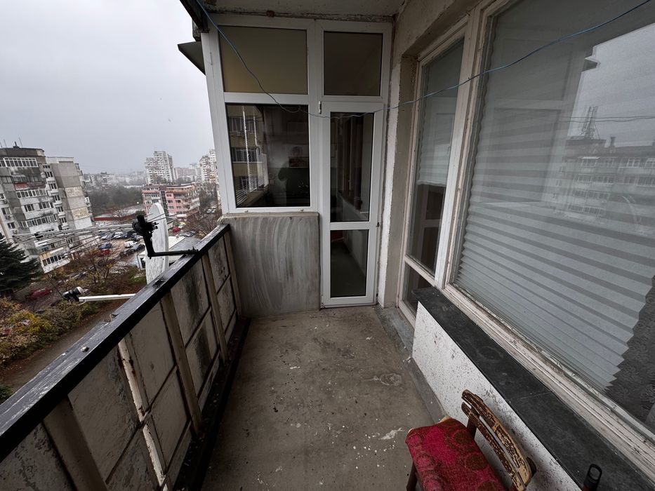 Гарсониера във Възраждане 2, гр. Варна