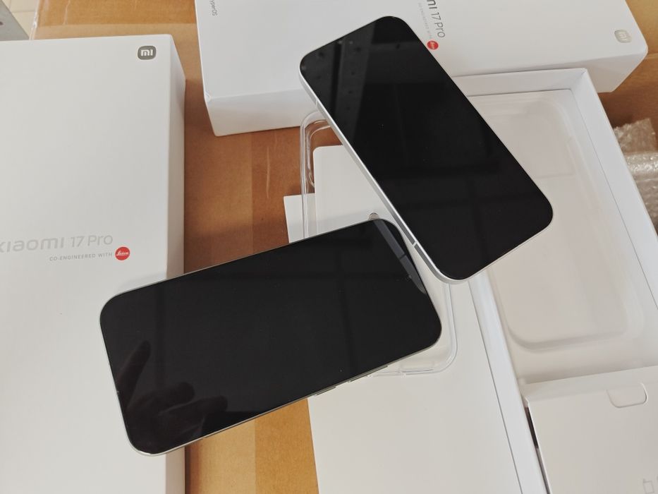 Нови Xiaomi 17 Pro 12/256GB бял и зелен (за половинки)