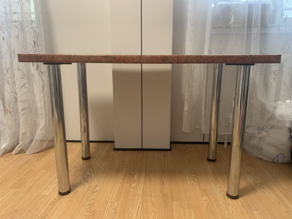 Отдадим стол бесплатно доставка самовывозом