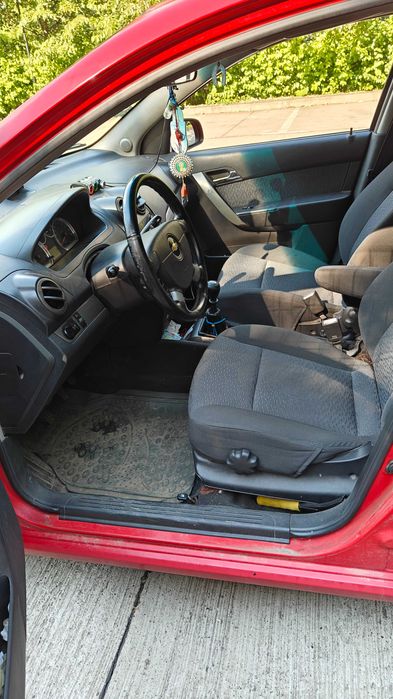 Vand Chevrolet Aveo 2008 1.4 94cp
