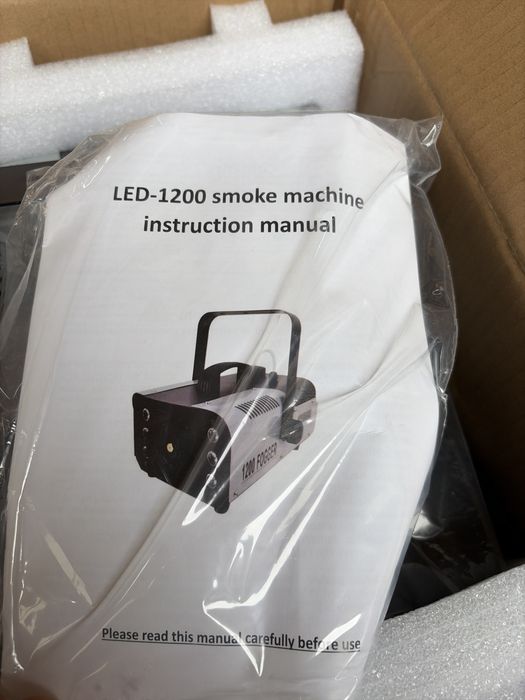 Masina fum 1200 W