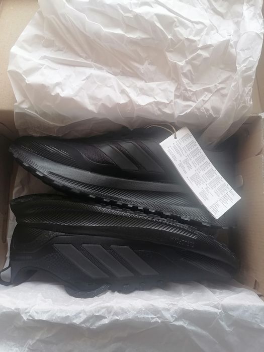 Маратонки Adidas