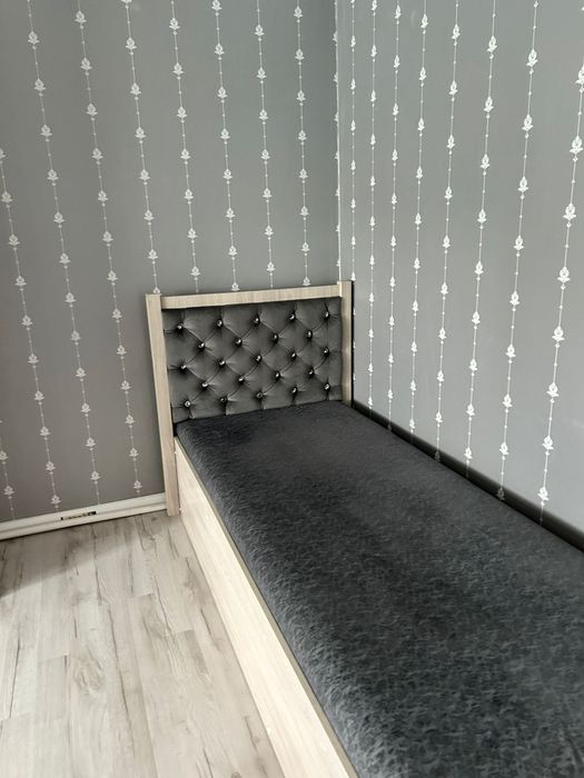 Продам кровать и шкаф с письменным столом