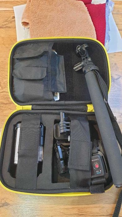 Видеокамера экшн Sony HDR-AS200V