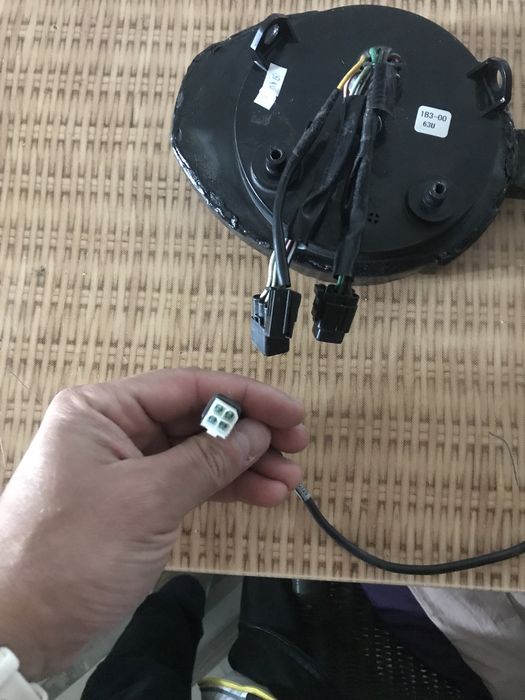 Yamaha fzr6 2004 bord NEFUNCTIONAL + ceas viteze