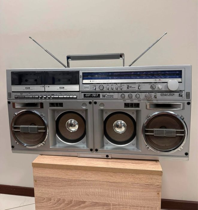 ТОП ретро радиокасетофон SHARP GF-767 Z Boombox - профилактиран
