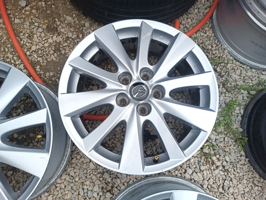 Мазда 17 цола, Mazda 6