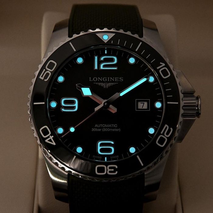 Швейцарские часы LONGINES Conquest Automatic Green