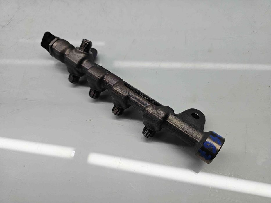 Rampa injectoare  Opel Astra J [Fabr 2009-2015] 55576177 2.0 CDTI A20D