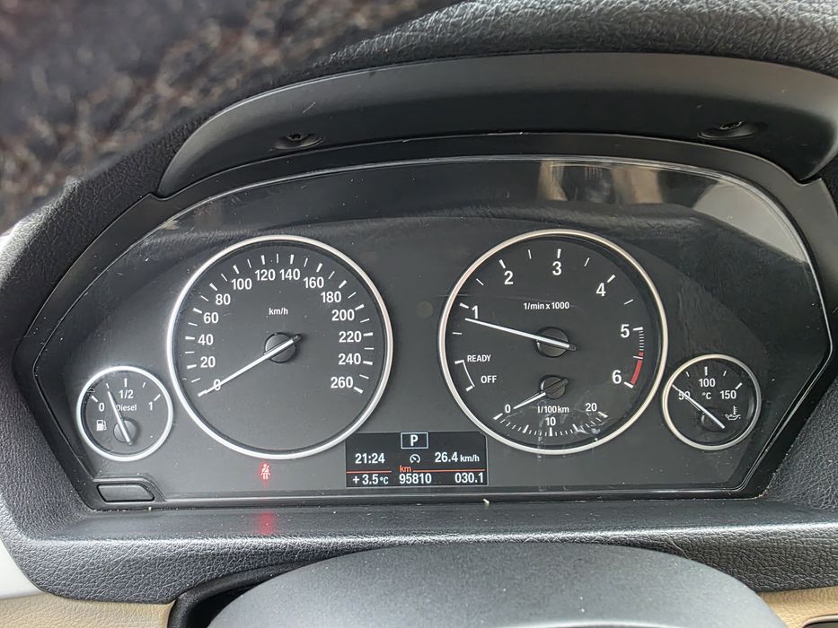 BMW Seria 3 /316D /F30 2013 Automata