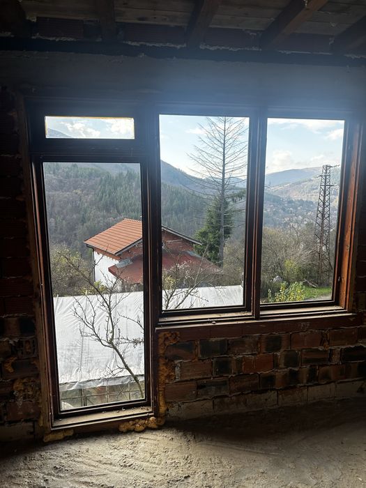 Дървена дограма чамова