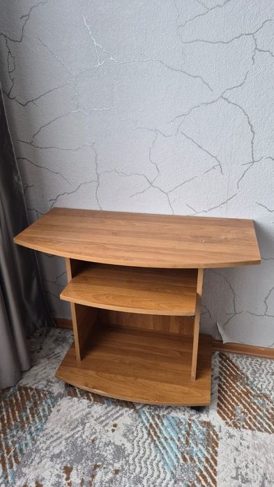 Тумбочка под телевизор