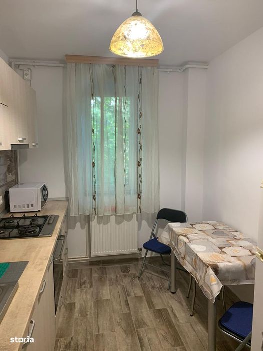 Apartament 2 camere semidecomandat zona Tomis 1 Constanța