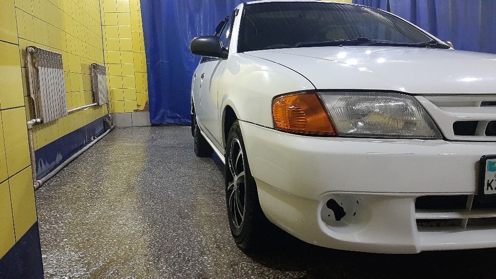 продам ниссан Ад полный привод