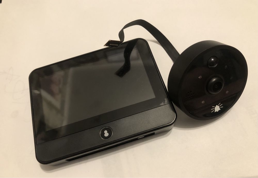 Видеоглазок Tuya