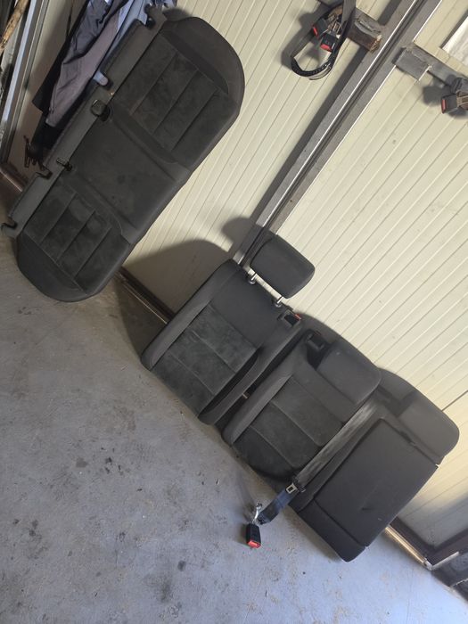 Interior europa complet   alcantara scaune fete usi cotiera  Volkswagen golf 6 4 usi