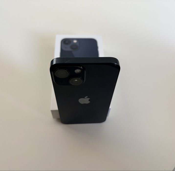 iPhone 13 mini 128GB / Пълен комплект / Всичко работи