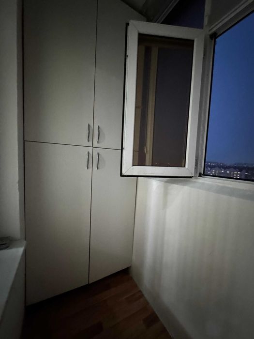 Продам 2х комн кв Батыс в самом центре