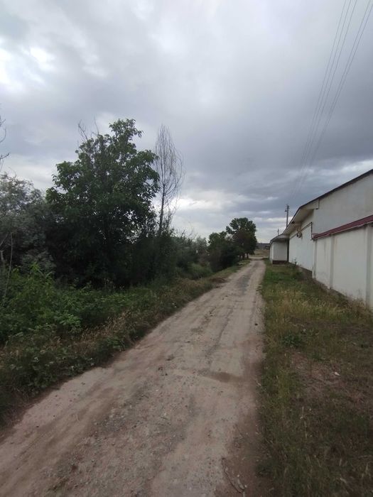 Участок 6 соток (600 м2), идеальное расположение! 20 минут от города