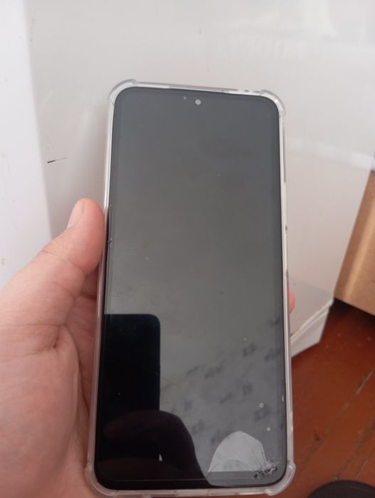 Продается смартфон honor x8a 128/6-GB телефон