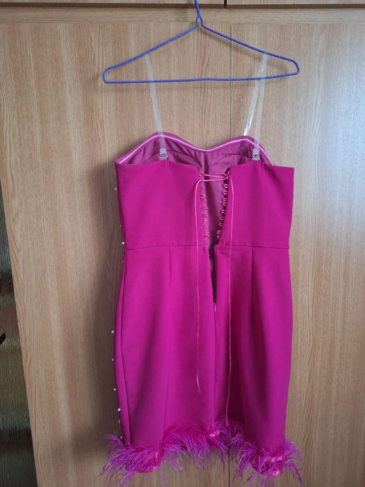 Vând rochiță cu corset