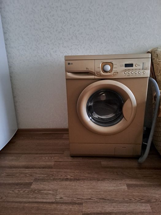 Продам кровать двухспальную