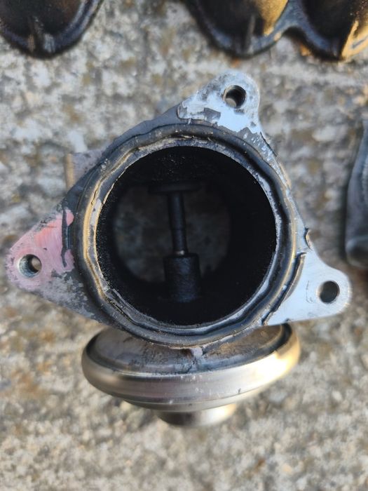 Galerie /clapetă accelerație/ egr 1.9 tdi BXE BKC Volkswagen Passat B6