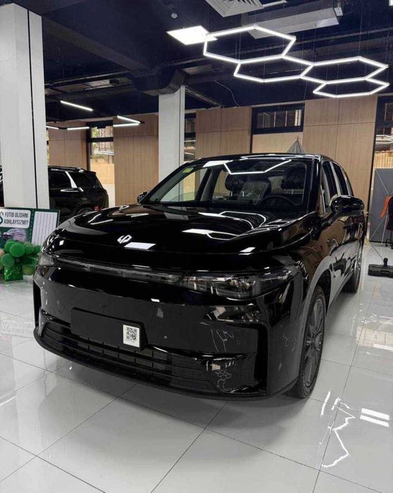 Leapmotor C 10 EV yoki gibrid pozitsiyalari rasmiy dillerdan chegirma