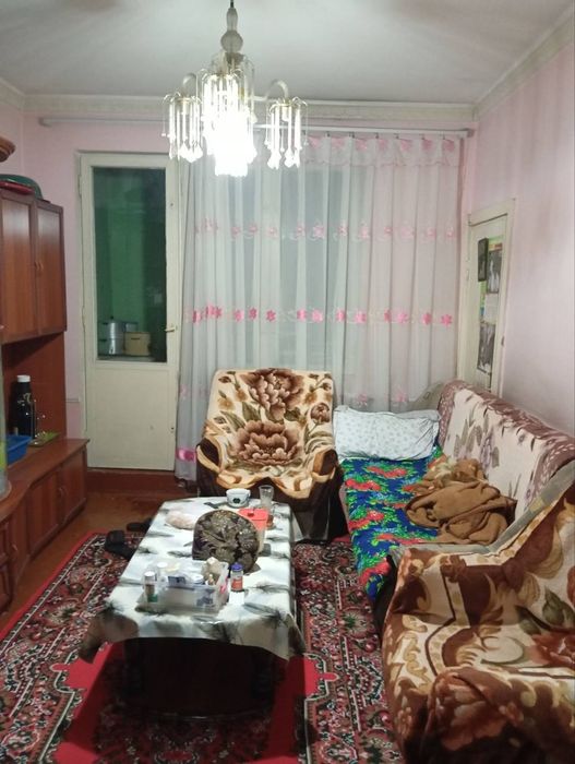 ! Продаю 2ком возле Метро Мирзо Улугбек 6кв Чиланзара