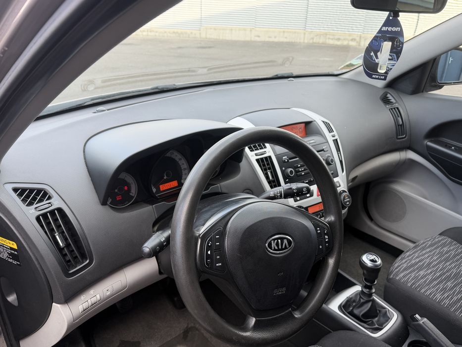 Kia Ceed 2009  1.6 Diesel