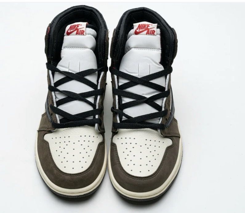 Jordan 1 Retro High Travis Scott Mocha
