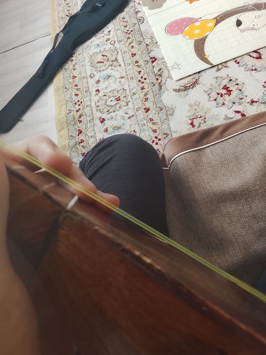 Домбыра сатылады