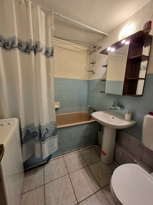 Apartament 2 camere de închiriat