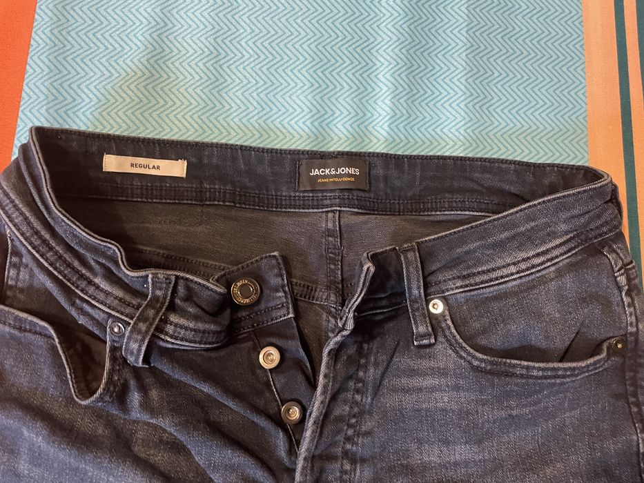 Pantaloni scurti