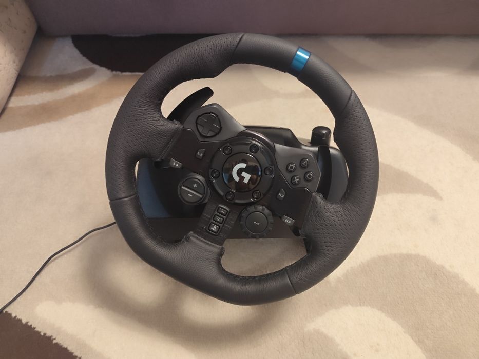 Продам руль Logitech g923