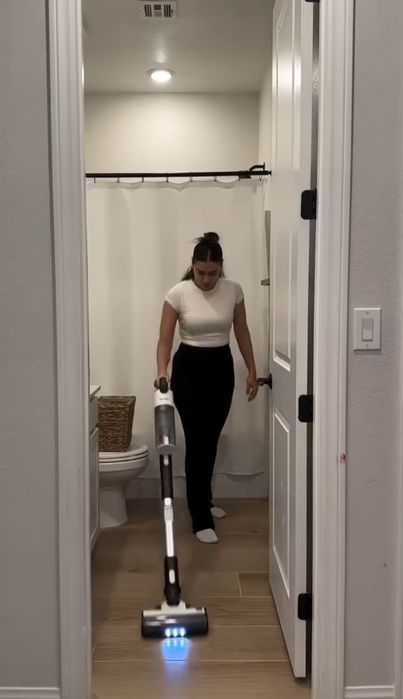 НЕДОРОГАЯ Уборка от 300.000 сум