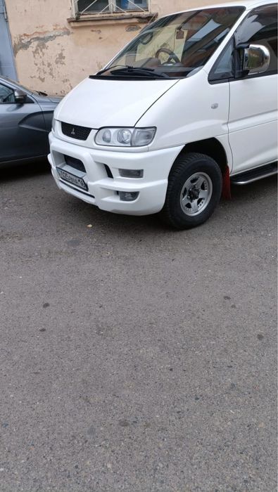Delica рестайлинговый бампер
