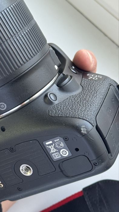 Фотоаппарат canon 7D