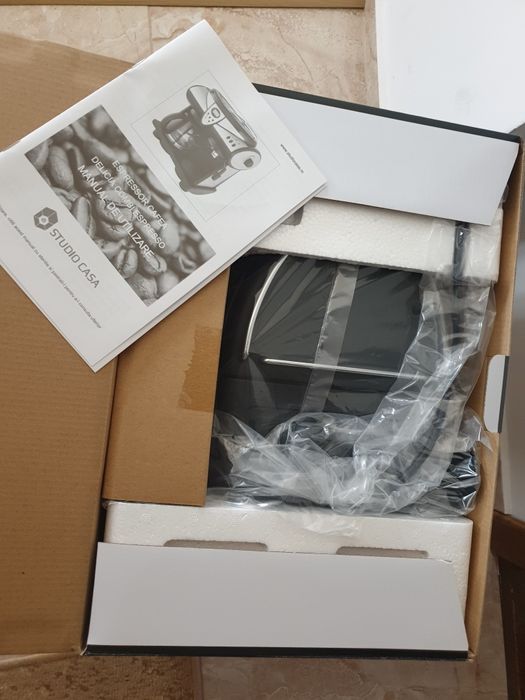 Espressorul Studio Casa Delicia Combi Espresso 3 in 1