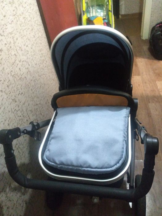Продам коляску зима лето