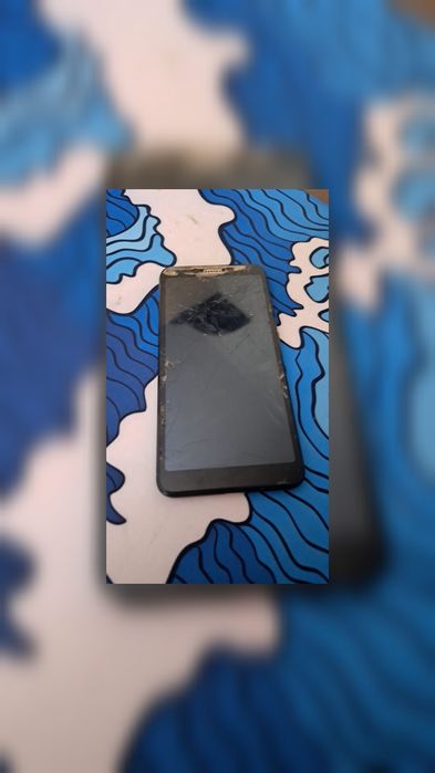 Обменяю 2 телефона на 1