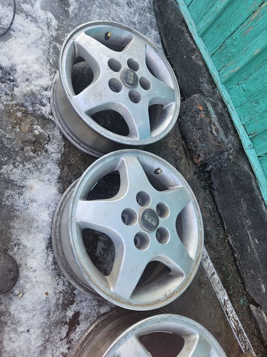 Продам литые диски