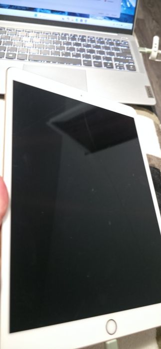 Ipad air  gen 3 64 giga