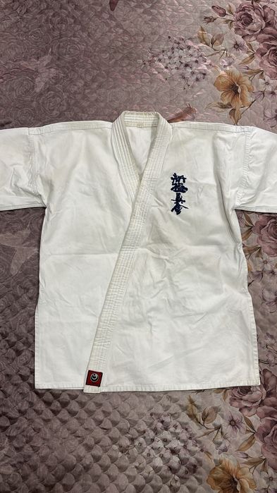 Продам кимано шинкиокушинкай